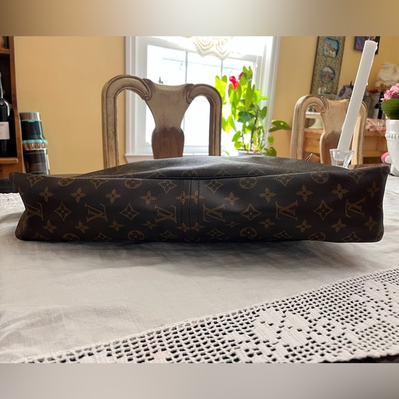 Louis Vuitton Monogram Ballad Shoulder Bag W/COA - Picture 4 of 9